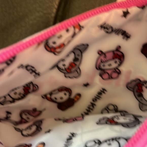 Hello Kitty cute zip case - Picture 7 of 8